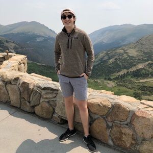 Meet your Posher, Michael